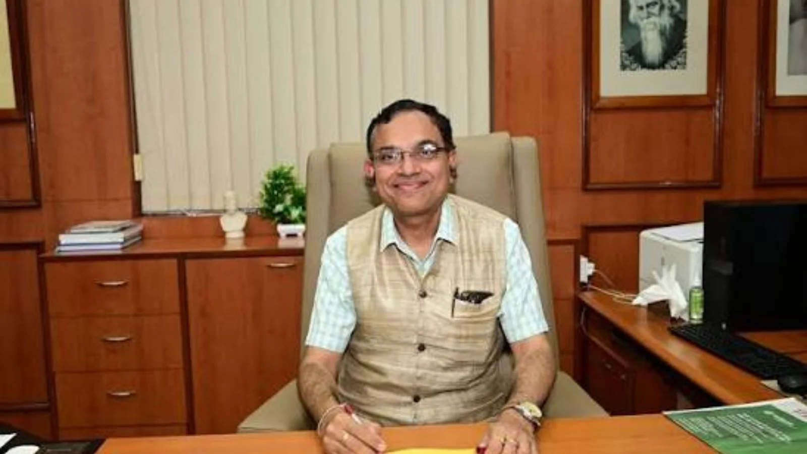 Director of IIT Kharagpur calls for IITs to lead a National Innovation Movement