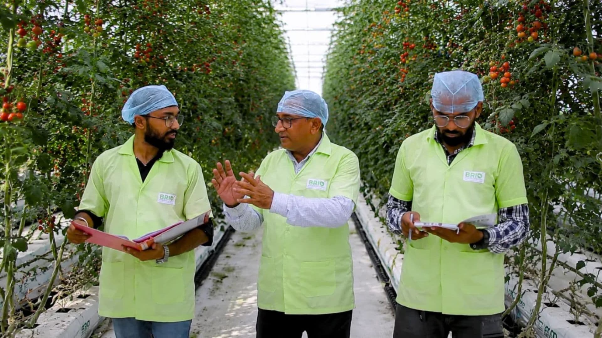 This Gujarat Startup Is Helping Farmers Grow Five Times More Crops Using 90% Less Water