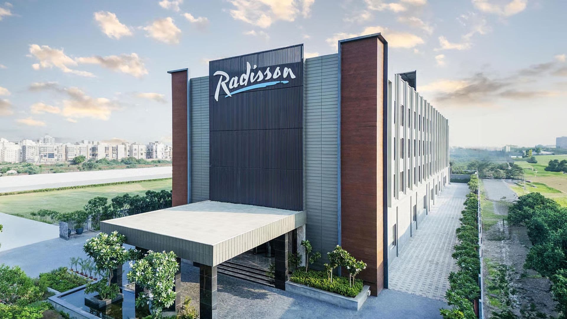 Radisson Signs 10 New Hotels, Expanding Across Seven Indian States